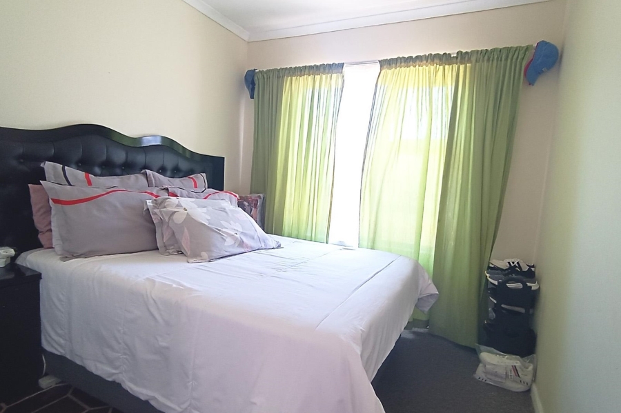 2 Bedroom Property for Sale in Costa Da Gama Western Cape